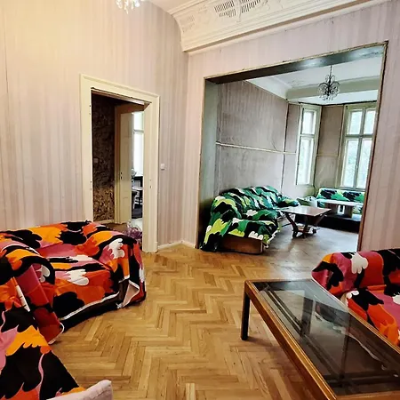 Key Vitosha Hostel